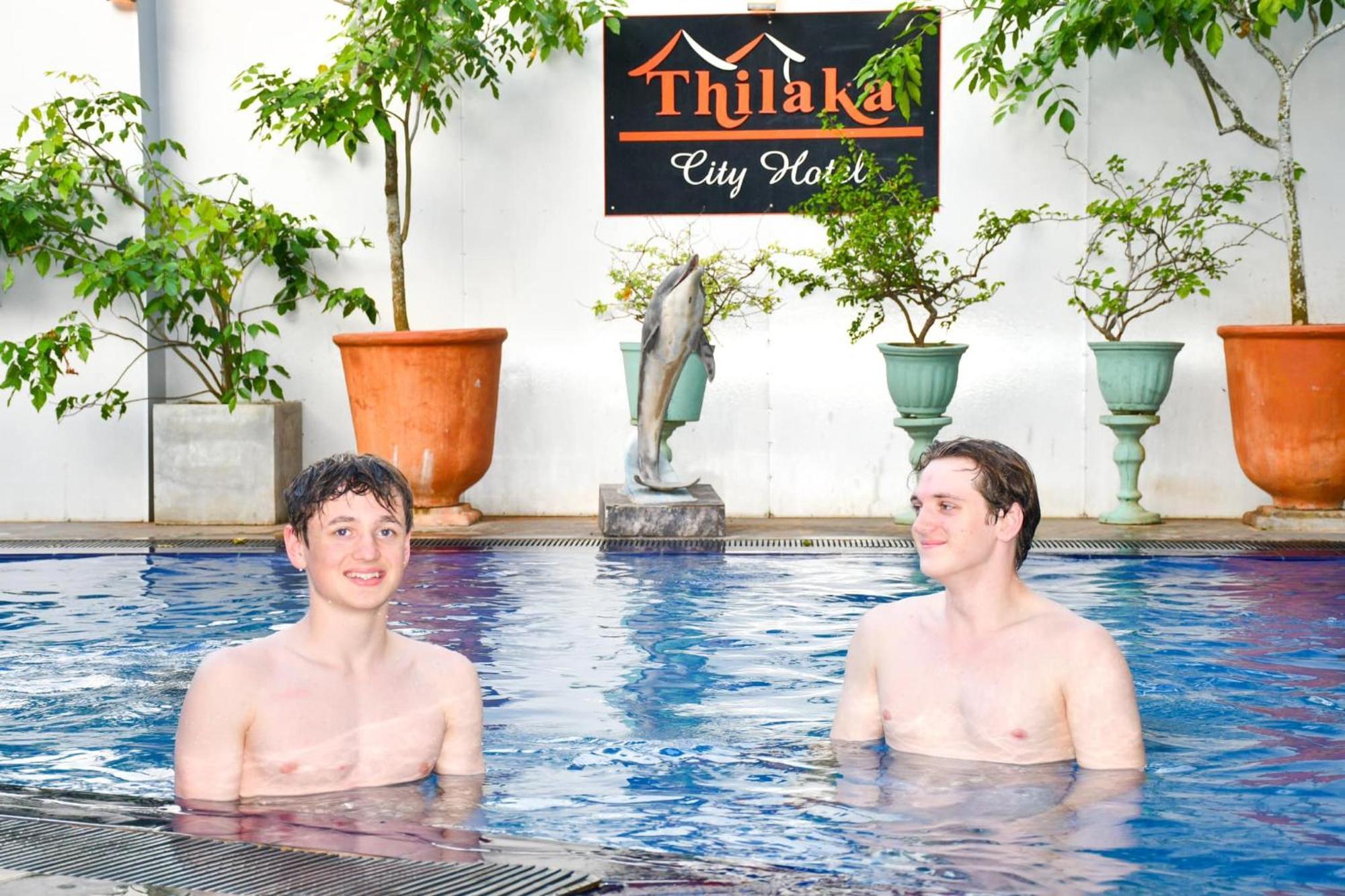Thilaka City Hotel أنرادابورام المظهر الخارجي الصورة