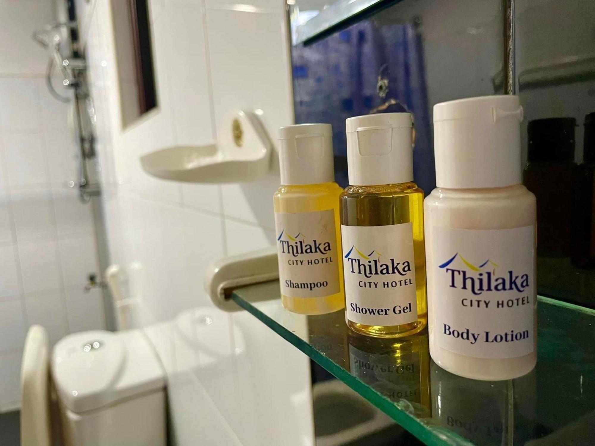 Thilaka City Hotel أنرادابورام المظهر الخارجي الصورة
