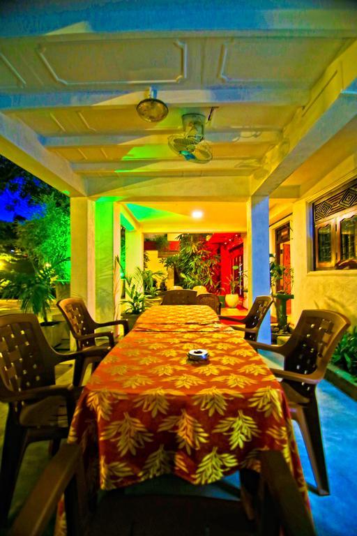 Thilaka City Hotel أنرادابورام المظهر الخارجي الصورة