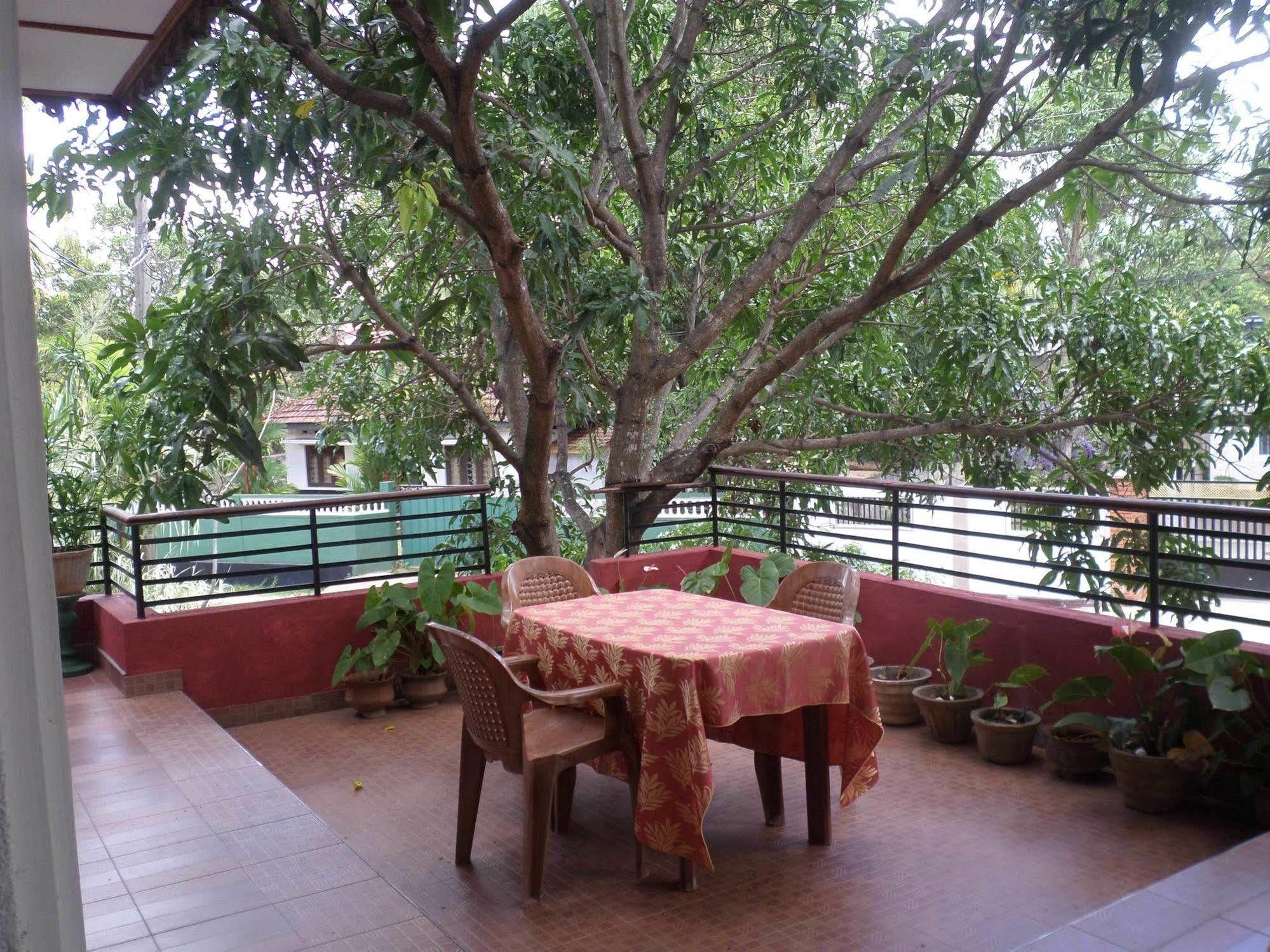Thilaka City Hotel أنرادابورام المظهر الخارجي الصورة