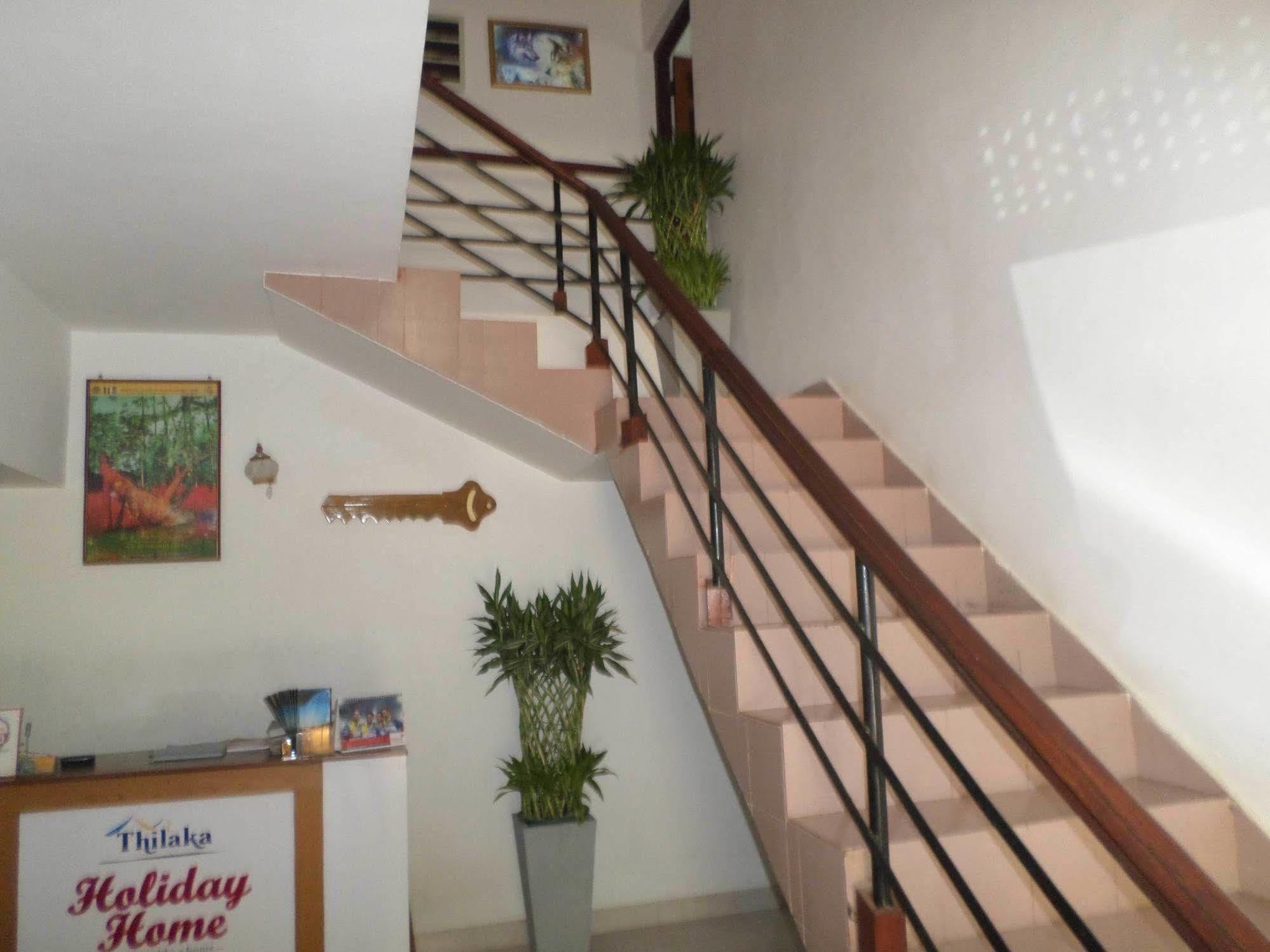Thilaka City Hotel أنرادابورام المظهر الخارجي الصورة